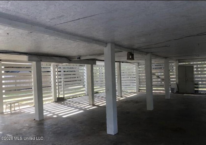 Charming 3-Bedroom Home Near Downtown Bay St. Louis! Nestled in - photo 6