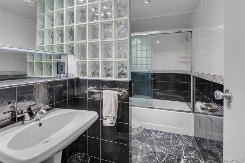 Beautiful 4 Bedroom 2 Full Bath Ranch offering an open and - photo 18