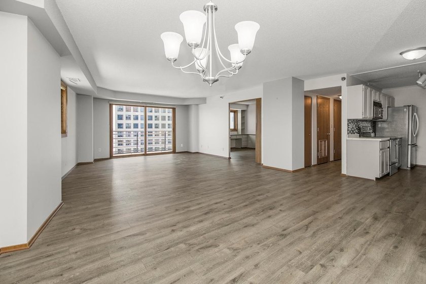 Soaring above the city on the 23rd floor, this refined 2-bedroom - photo 3