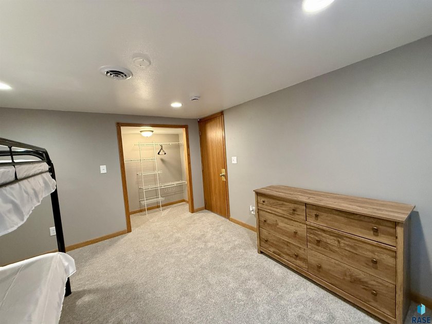 Charming residential property within a commercial lot, ideal for - photo 26