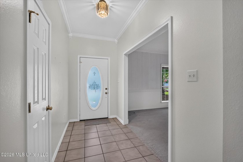 Situated on approximately 0.55 acres in the heart of Diamondhead - photo 5