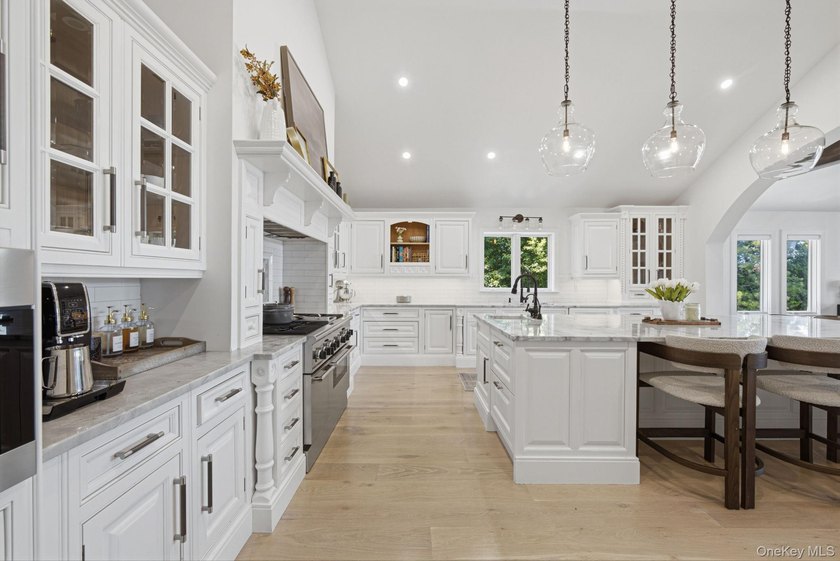 Welcome to 88 E. Shore Road, an extraordinary waterfront - photo 32