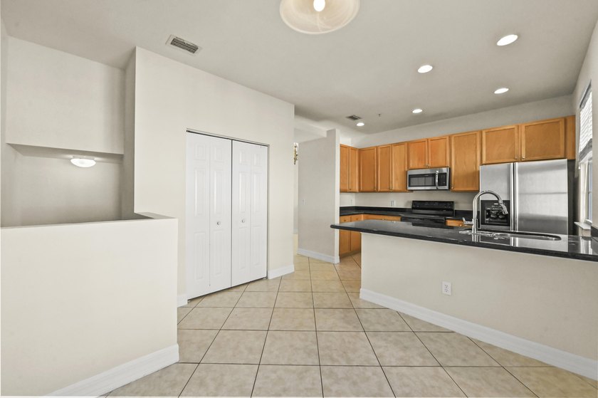 Welcome to 131 Harbors Way, a spacious 3 bedroom, 4 bath - photo 9
