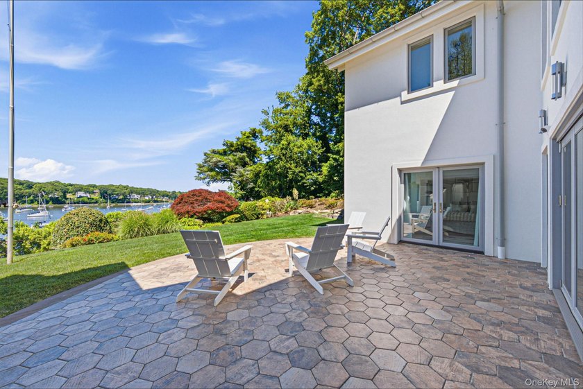 Welcome to 88 E. Shore Road, an extraordinary waterfront - photo 49