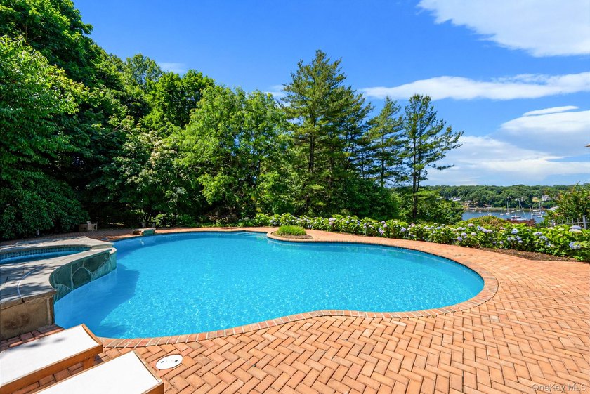 Welcome to 88 E. Shore Road, an extraordinary waterfront - photo 50