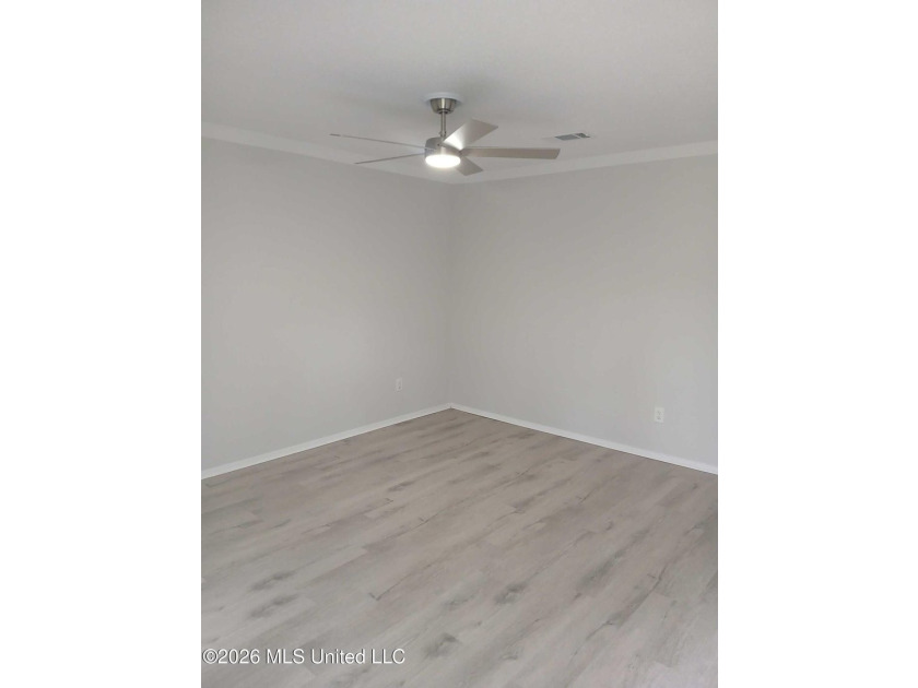 Come see this beautifully remodeled home in the heart of - photo 3