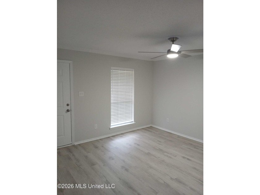 Come see this beautifully remodeled home in the heart of - photo 4