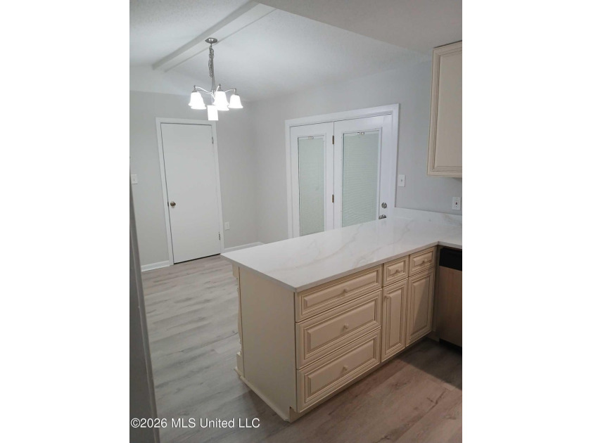 Come see this beautifully remodeled home in the heart of - photo 6