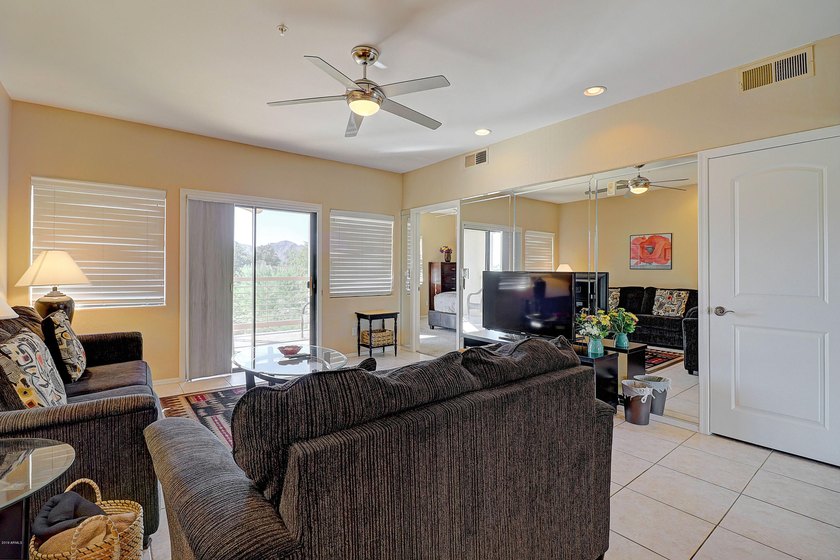 Paradise for a Golf lover. Rare arrival on the market. In - photo 10