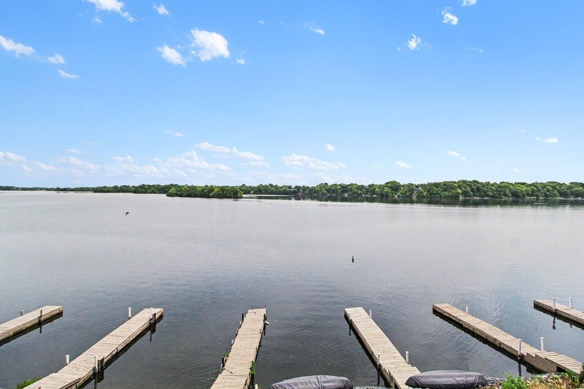 Imagine coming home to this peaceful, expansive, gorgeous view - photo 23