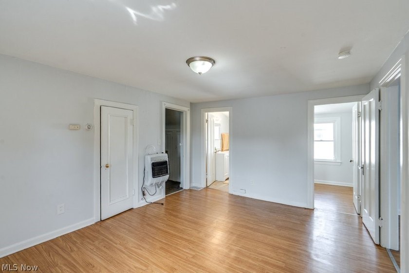 This maintained triplex is conveniently located just minutes - photo 17