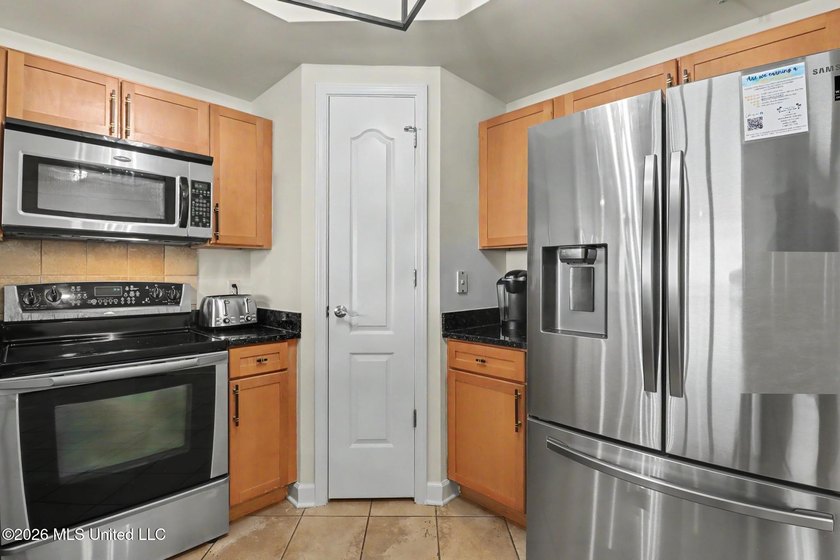 Experience luxury coastal living in this beautifully updated - photo 5