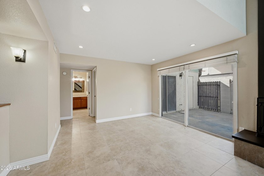 Welcome to your new home! This desirable end-unit townhome - photo 7