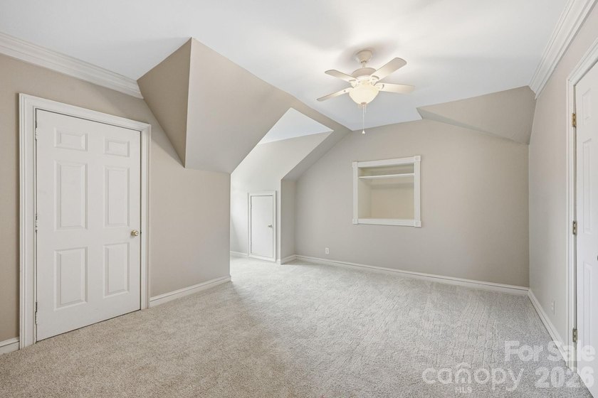 This meticulously maintained home on the 13th hole of Lake - photo 34