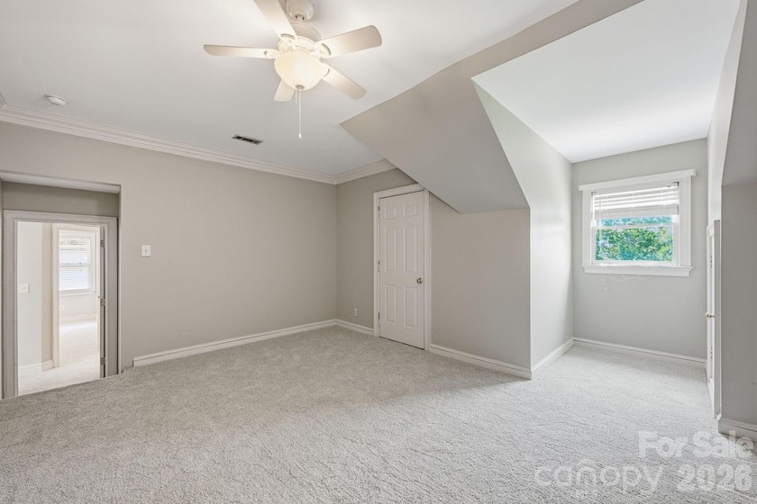 This meticulously maintained home on the 13th hole of Lake - photo 35