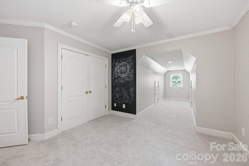 This meticulously maintained home on the 13th hole of Lake - photo 40