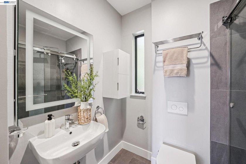 Experience elevated Bay Area living in this beautifully updated - photo 22