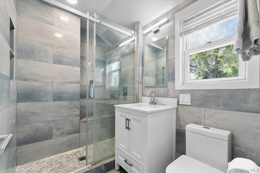 Welcome to one of the largest properties in this prime location - photo 29