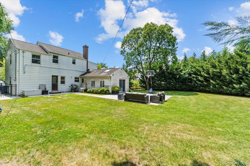 Welcome to one of the largest properties in this prime location - photo 33