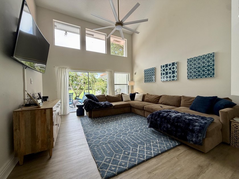 Updated 3-bedroom, 2.5-bath Cedar Cay residence on a premier - photo 5