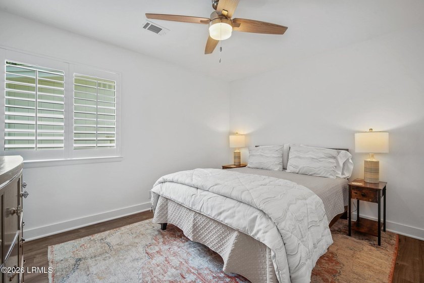 Located in Pigeon Point, this thoughtfully renovated 3-bedroom - photo 19
