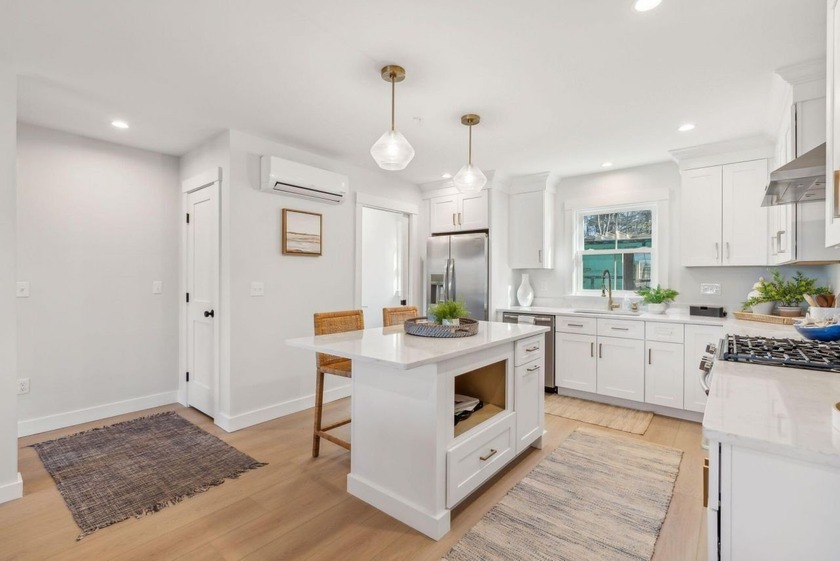 Under construction - photos shown are of the model unit. Welcome - photo 8