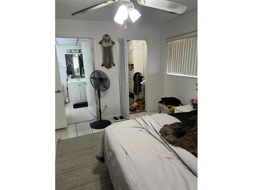 THIS COMFORTABLE 2 BEDROOM 2 BATHROOM HOME HAS A TASTEFULLY - photo 10