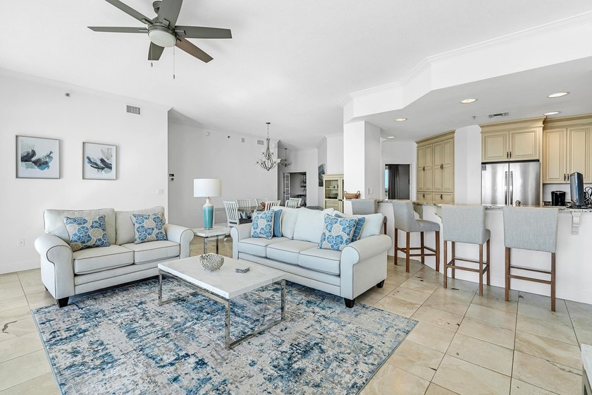 Empress 704 offers a distinctive design, breathtaking Gulf and - photo 16