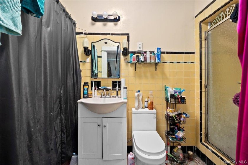 Attention Investors: A premier multi-unit property is now - photo 18