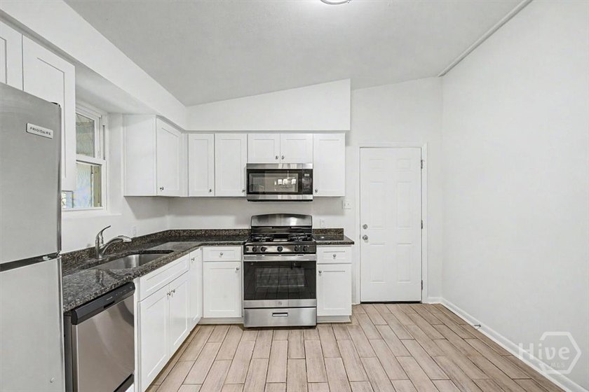 Updated Southside gem offering the perfect blend of charm and - photo 22