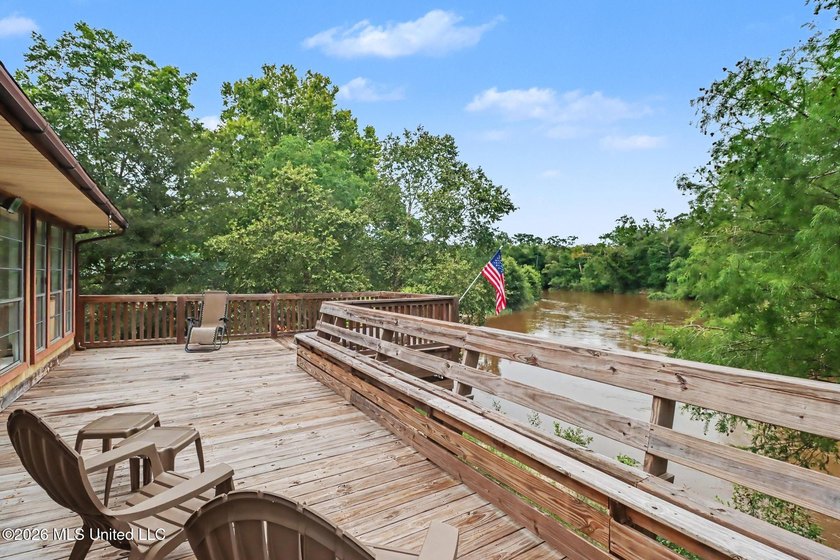 Enjoy peaceful waterfront living on the Biloxi River just a few - photo 2