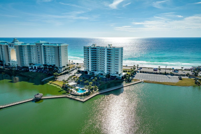 Empress 704 offers a distinctive design, breathtaking Gulf and - photo 49