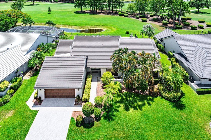 Perfectly positioned in the heart of Boca Woods Country Club - photo 7
