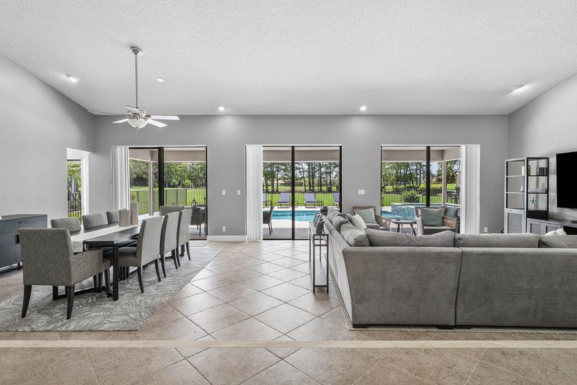 Perfectly positioned in the heart of Boca Woods Country Club - photo 9
