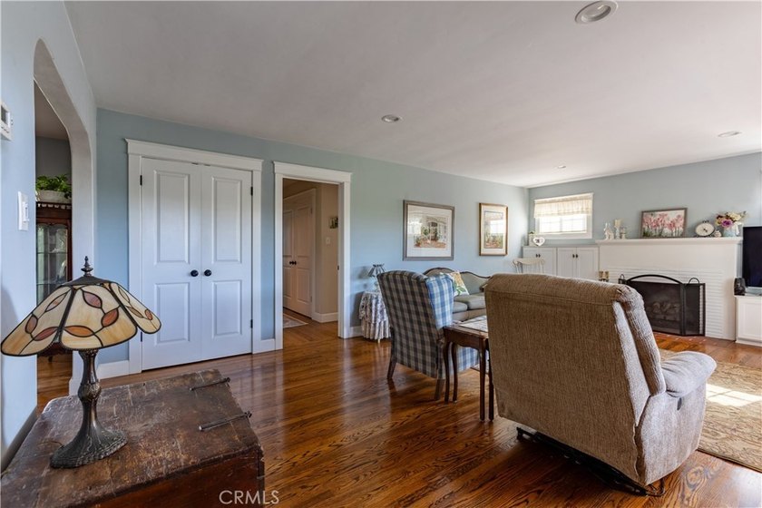 Welcome to 1121 Vista Way, a rare coastal opportunity in one of - photo 2