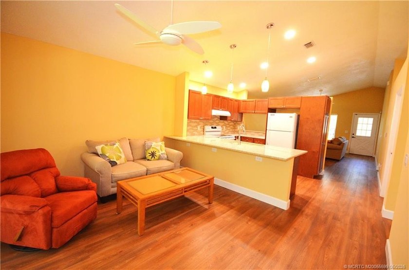 Move right in. This cozy villa has been recently updated and is - photo 12