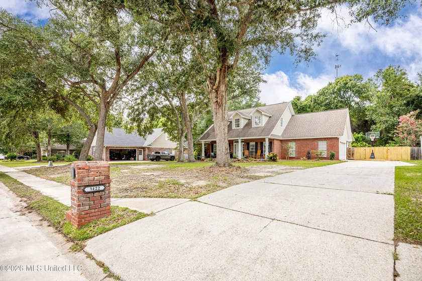 There's a reason Bienville Place remains one of Ocean Springs' - photo 3