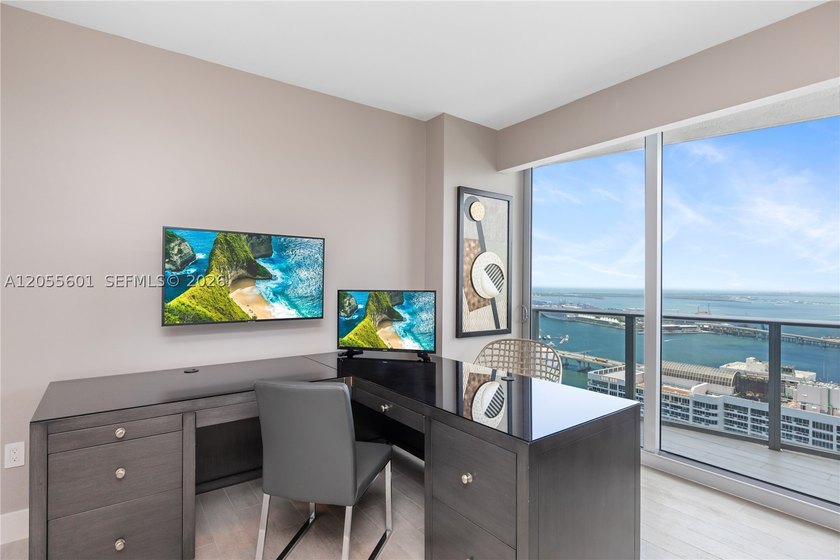 Completely upgraded with unobstructed panoramic views of - photo 17
