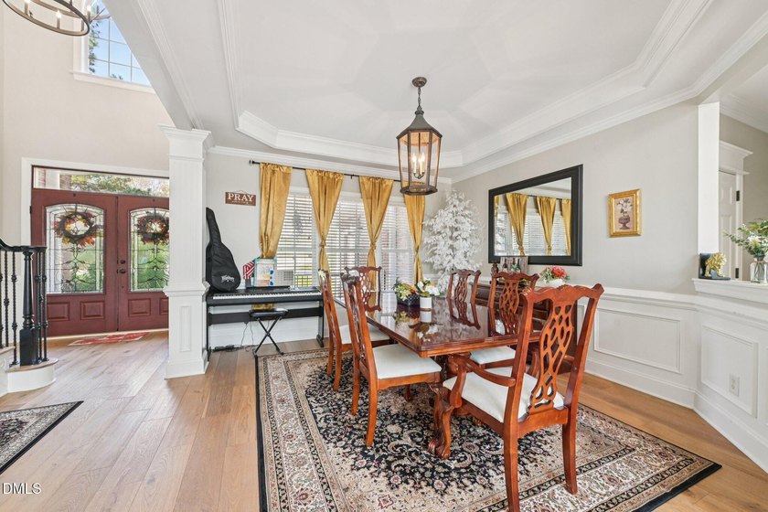 Welcome to this spacious 6-bedroom, 4.5-bath home in The - photo 9
