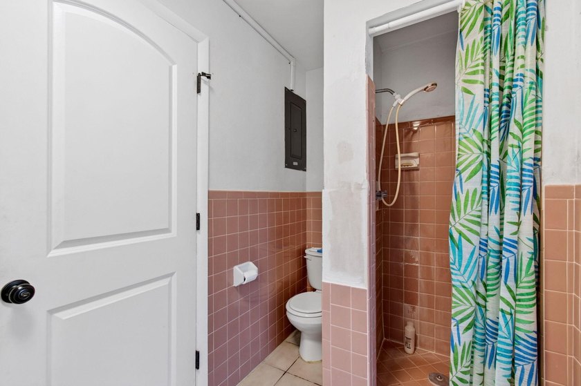 Nestled in the heart of College Park, this charming 2 bedroom, 2 - photo 22