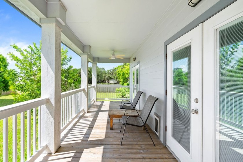 Situated on two spacious lots, this charming 3-bedroom, 2-bath - photo 22