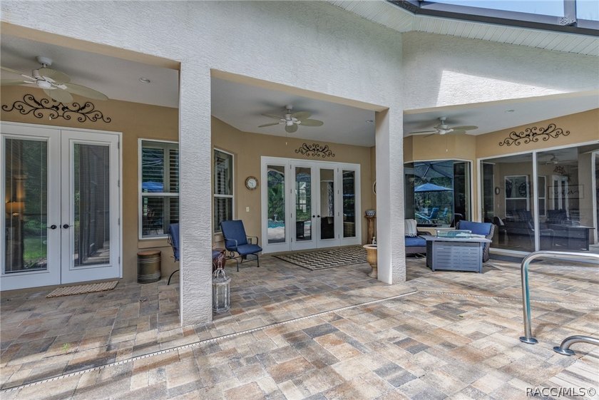 EXQUISTIE FLORIDA LIVING ABOUNDS IN THIS INVITING 3/2/2 WITH DEN - photo 35