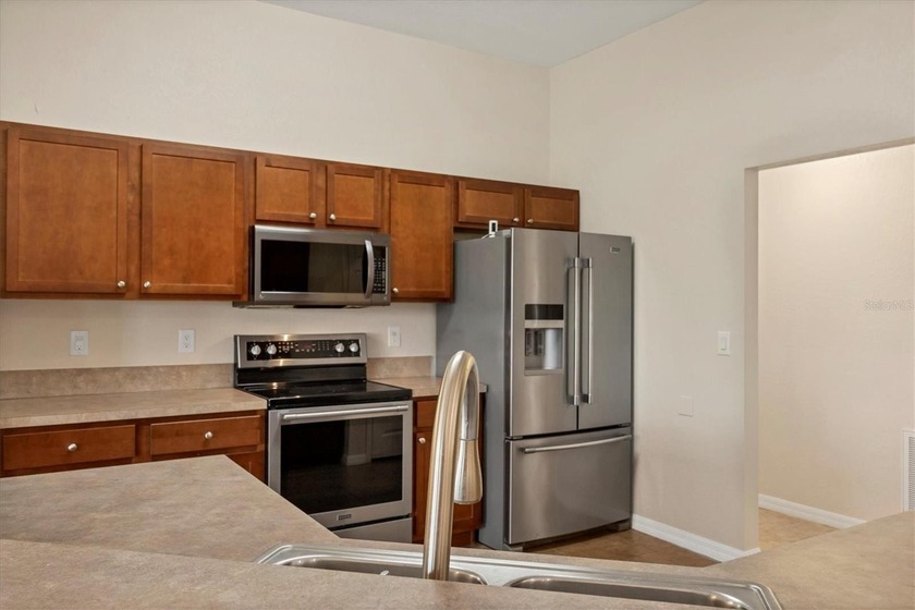 Under contract-accepting backup offers. *Motivated Seller* - photo 31