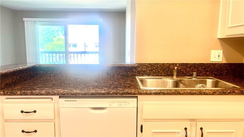Amazing pool view from your balcony! Come take a look at this - photo 7