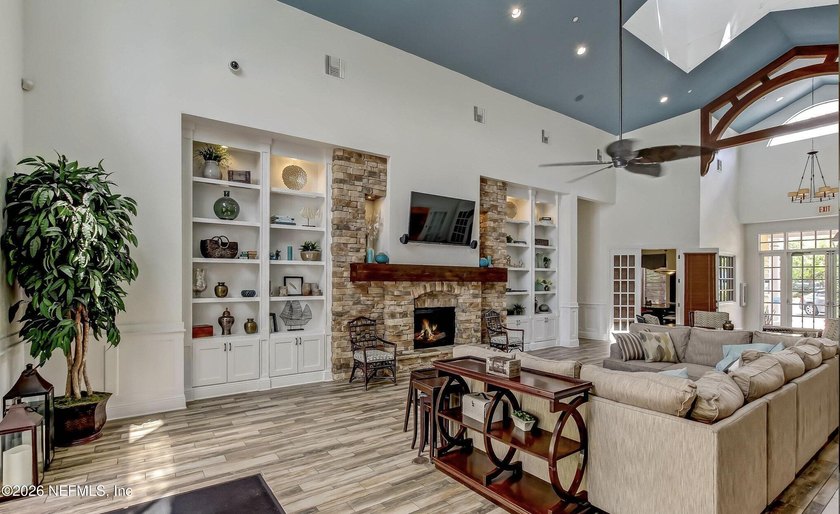 Welcome to Unit 1032 at Montreux at Deerwood Lake! A gated - photo 43