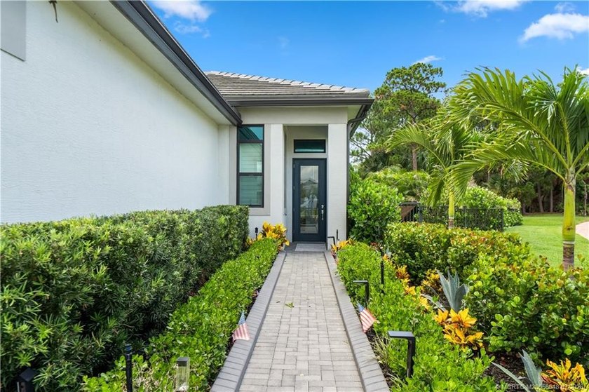 Welcome to 168 SE Strada Cervaro in Port St. Lucie FL 34952, a - photo 7