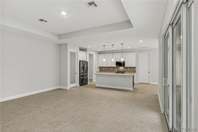 Welcome to the Jordan model! Offering more than 2,230 square - photo 10