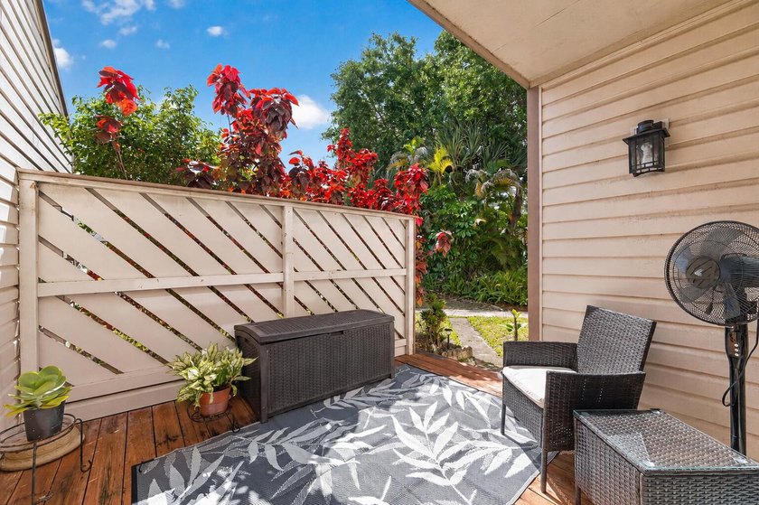 Spacious 2 story townhome with over 1,430 sq/ft. Open floor plan - photo 13
