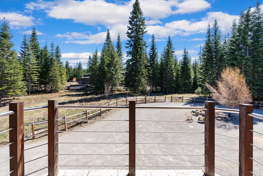 Welcome to 15 Copper Ridge Road in beautiful Trout Creek. This - photo 32