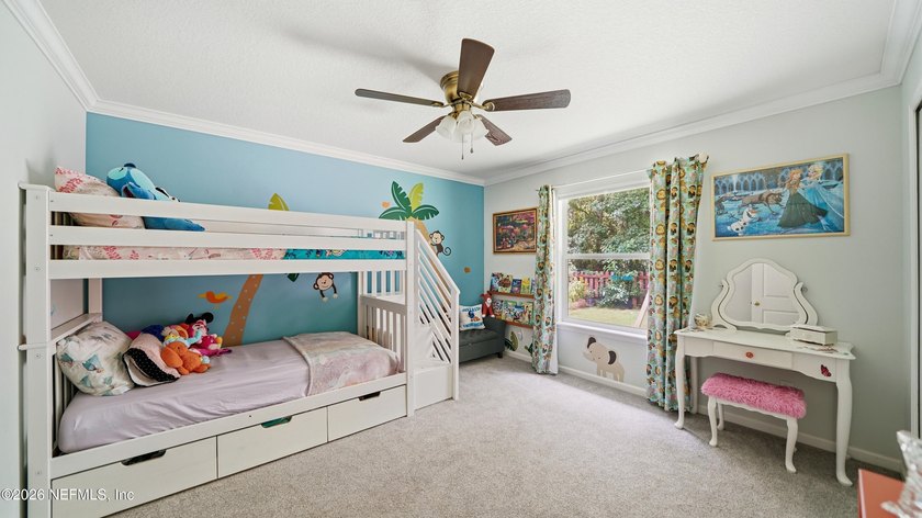 Welcome to a spacious home nestled in the desirable North Creek - photo 33
